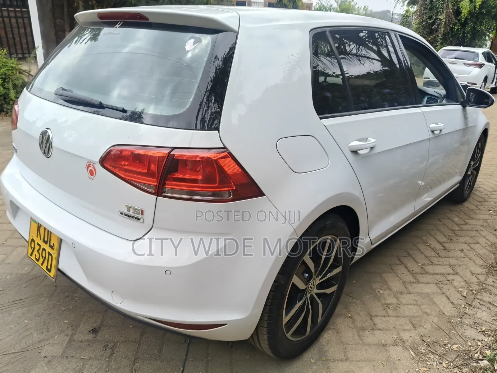 Volkswagen Golf 2015 White