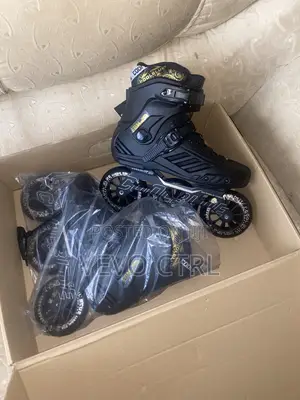 Tri Skates