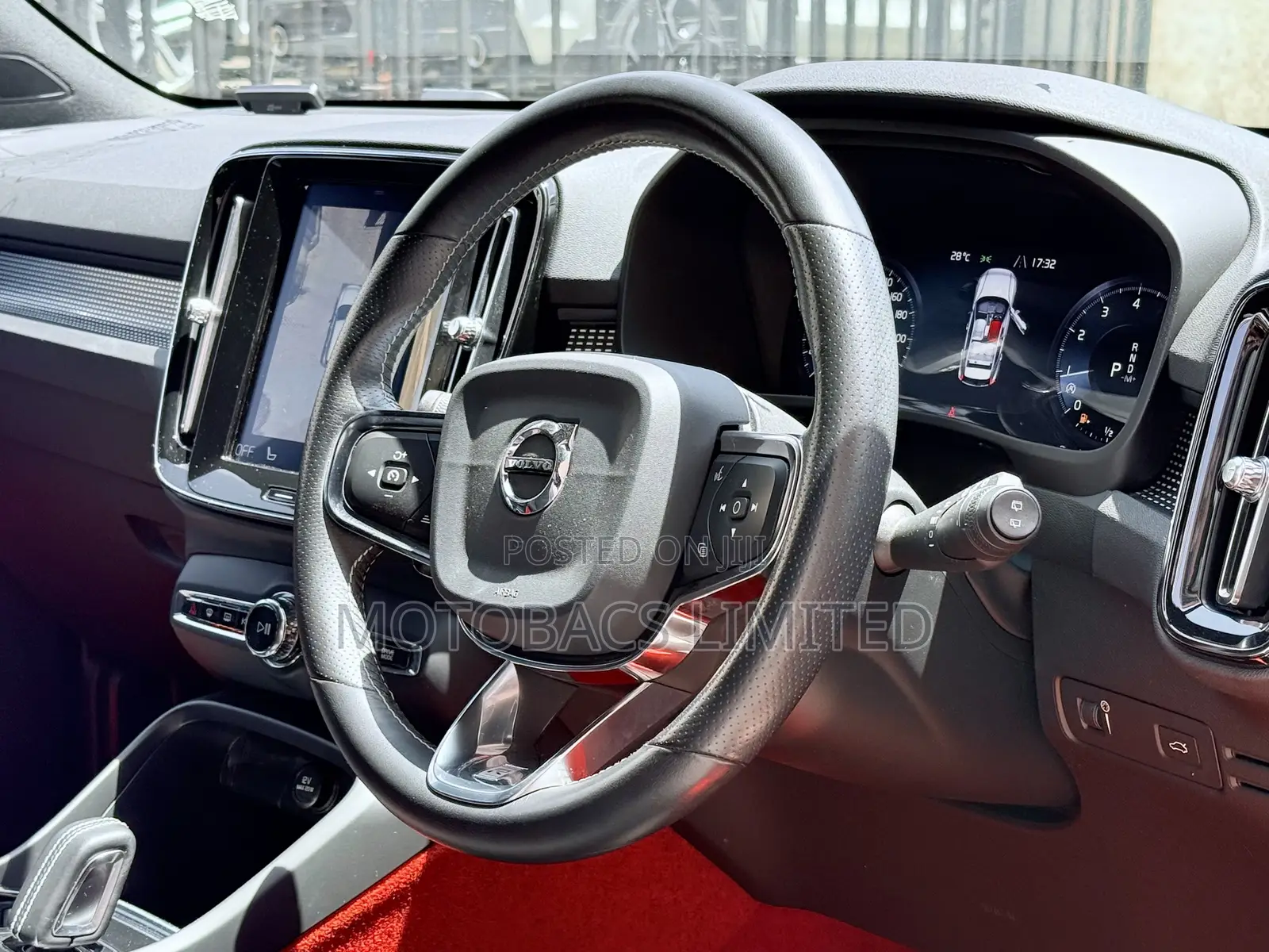 Volvo XC40 T5 Petrol AWD 2019 Pearl