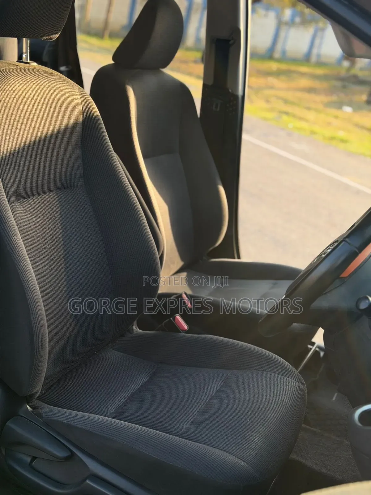 Toyota Sienta 2019 Brown