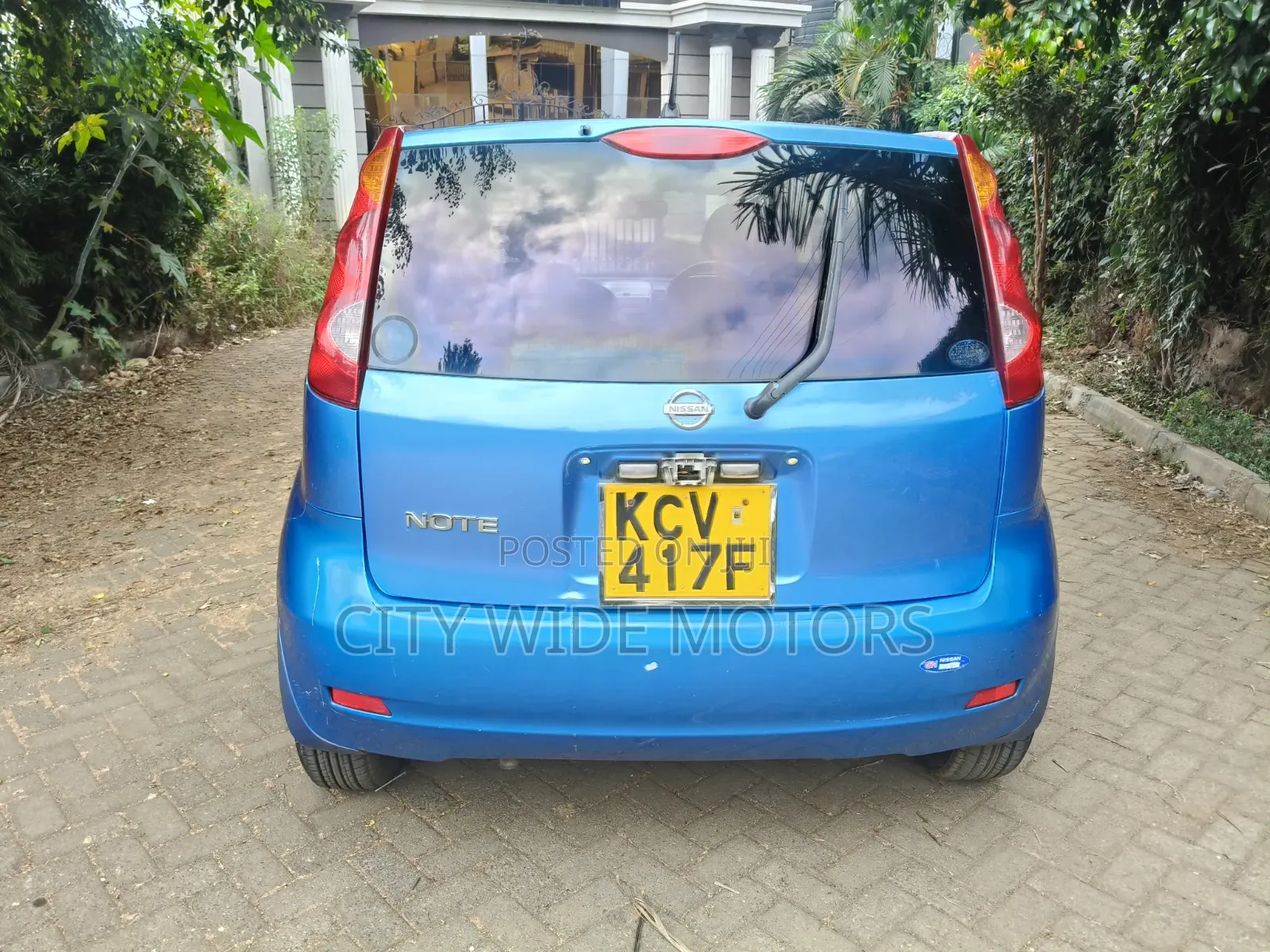 Nissan Note 2012 Blue