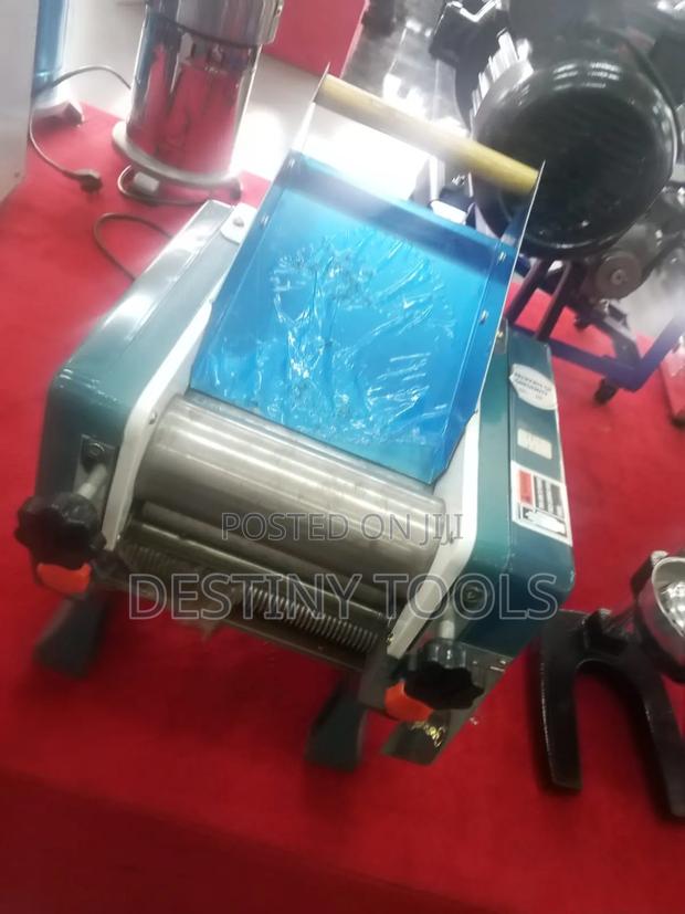 Noodle Maker Machine - main view