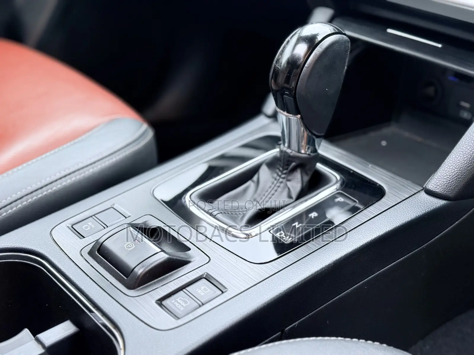 Subaru Outback Limited AWD 2020 Gray