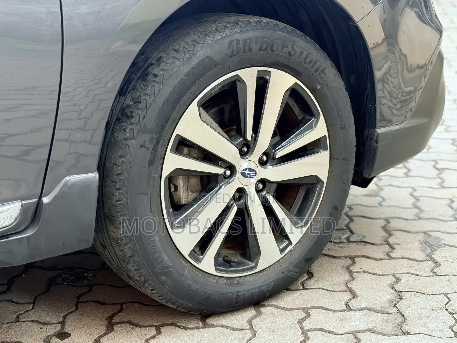Subaru Outback Limited AWD 2020 Gray