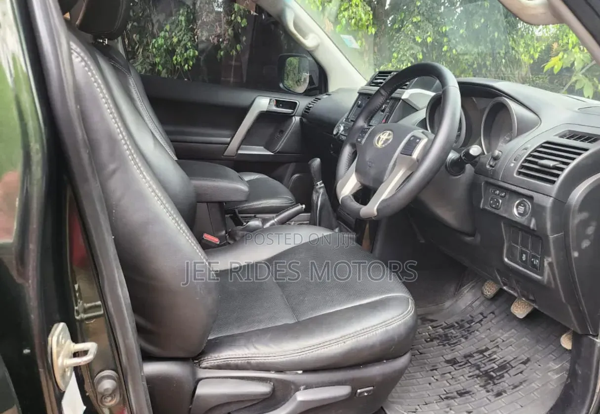 Toyota Land Cruiser Prado 2014 Green