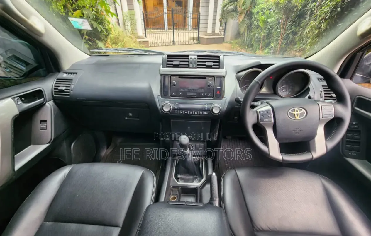Toyota Land Cruiser Prado 2014 Green