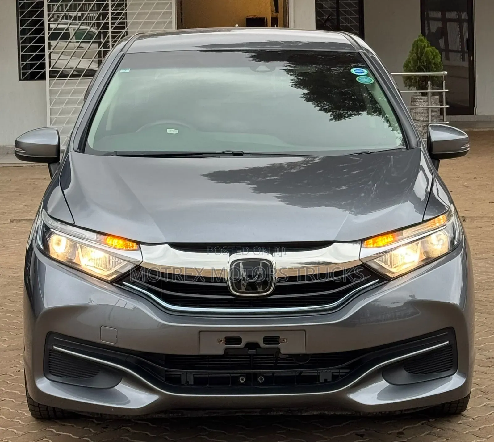 Honda Fit Shuttle 1.5 G 2WD 2019 Silver