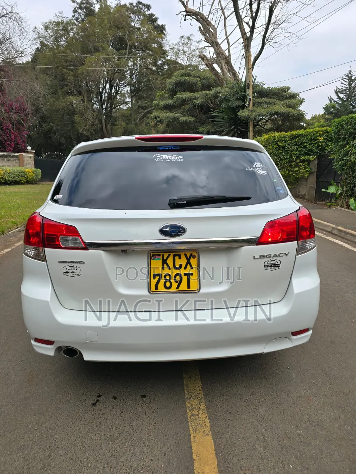 Subaru Legacy 2012 White