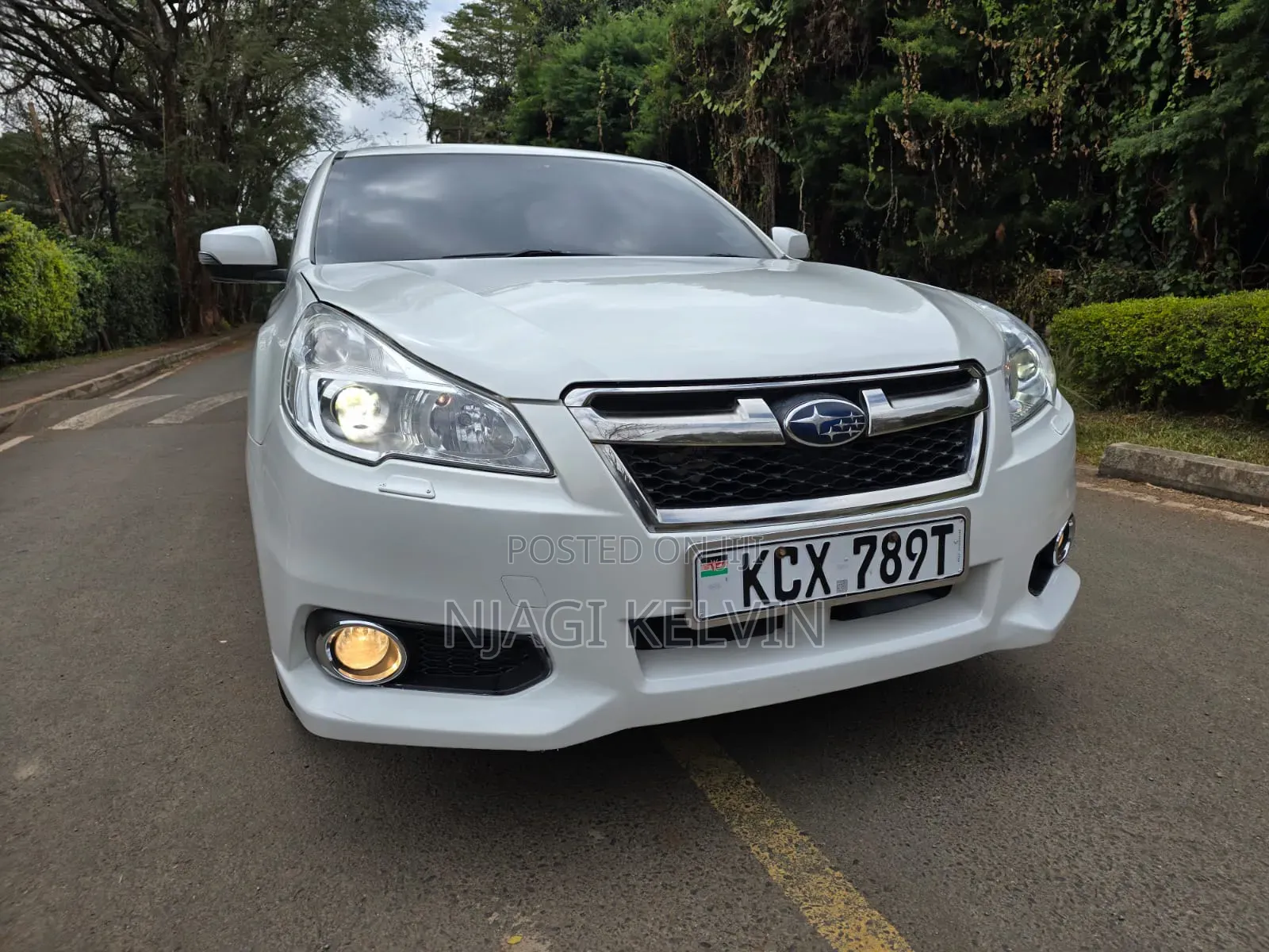 Subaru Legacy 2012 White