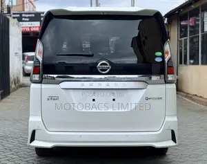 Nissan Serena 2019 White