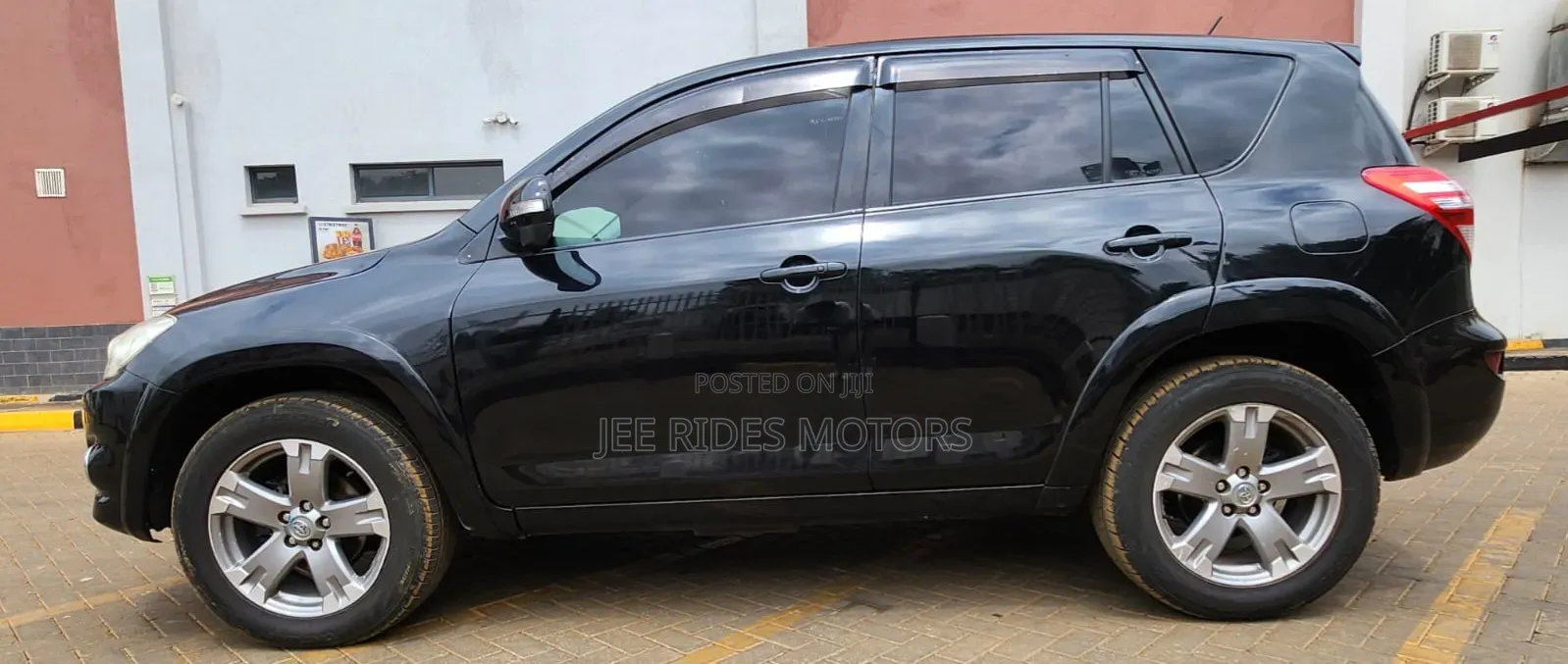 Toyota RAV4 2010 Matt Black