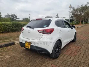 Mazda Demio 2018 White