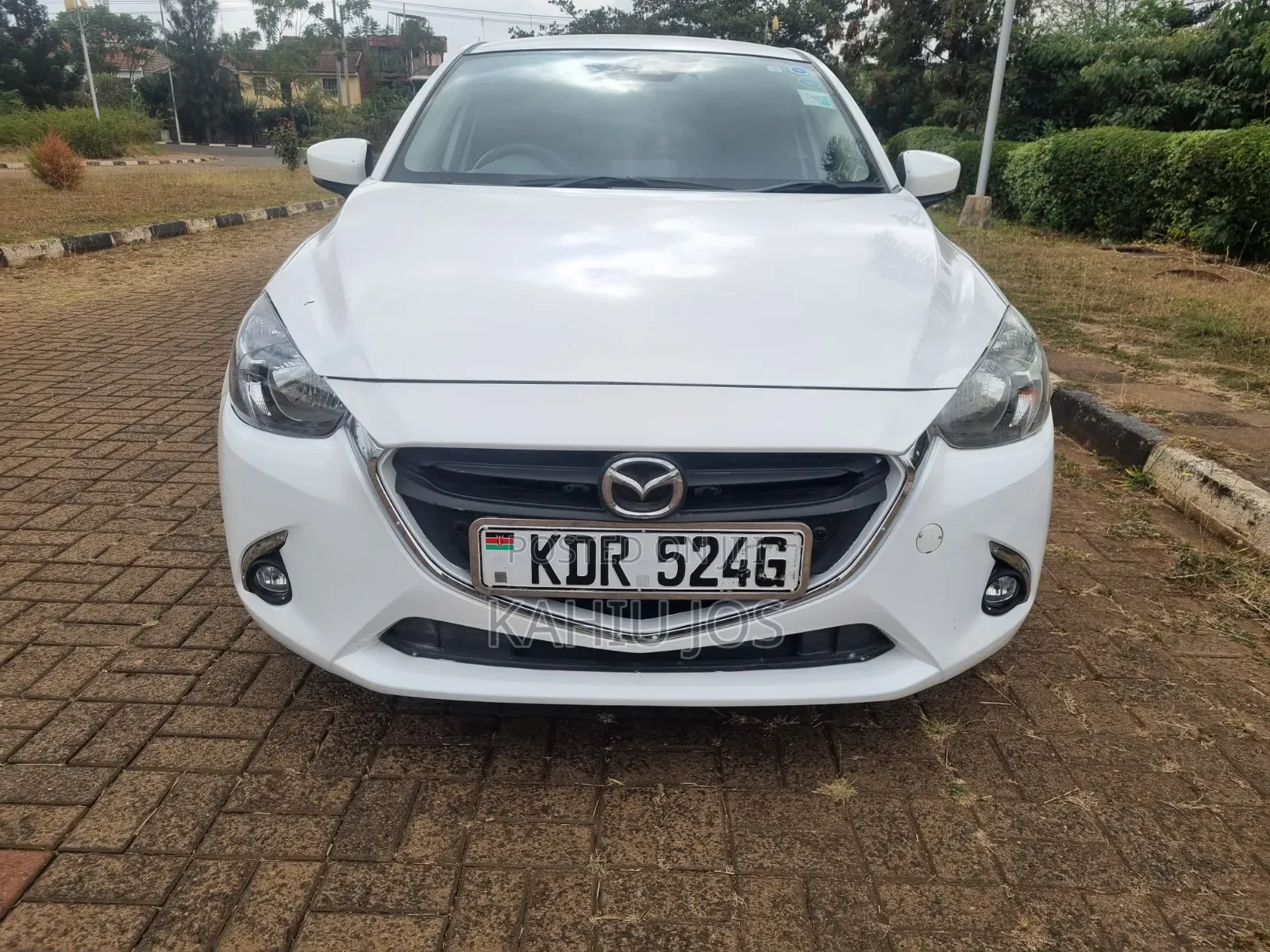 Mazda Demio 2018 White