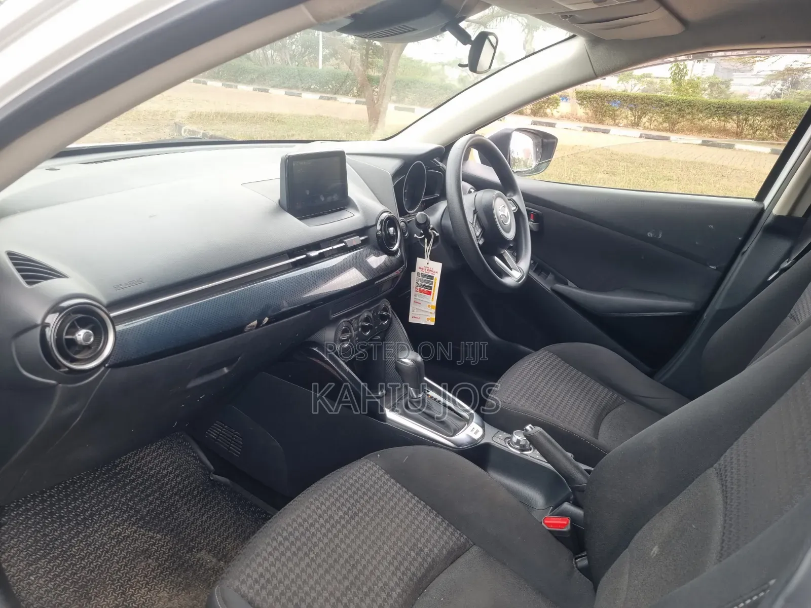 Mazda Demio 2018 White