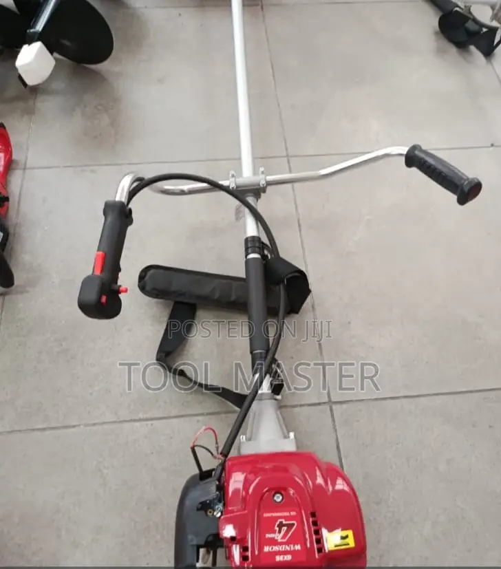 Windsor 4-Stroke Brush Cutter/35cc Petrol Brush Cutter