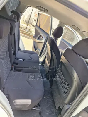 Toyota RAV4 2.4 2008 White