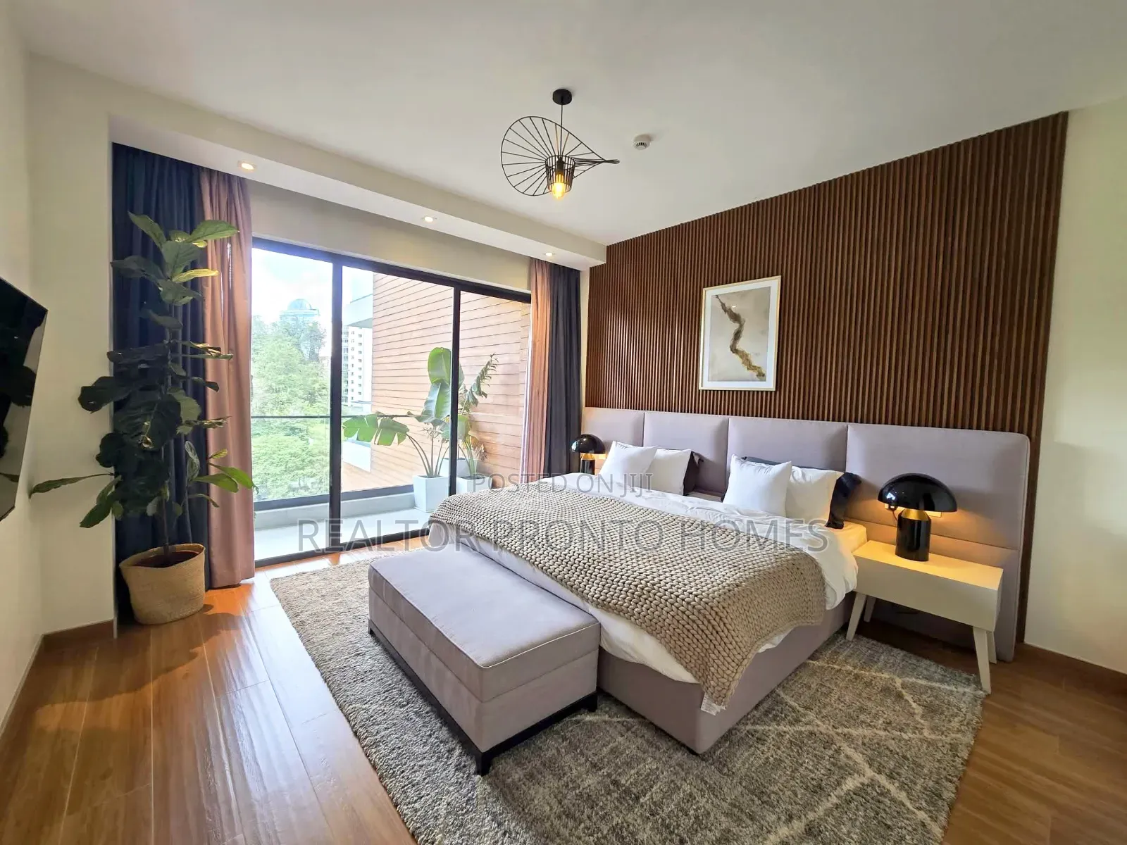 3bdrm Apartment in Riverside Drive for sale