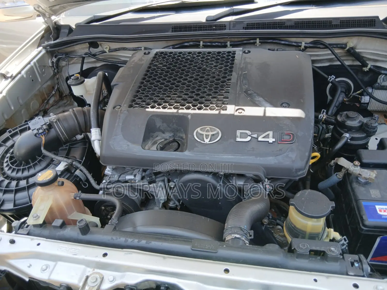 Toyota Hilux 2014 Silver