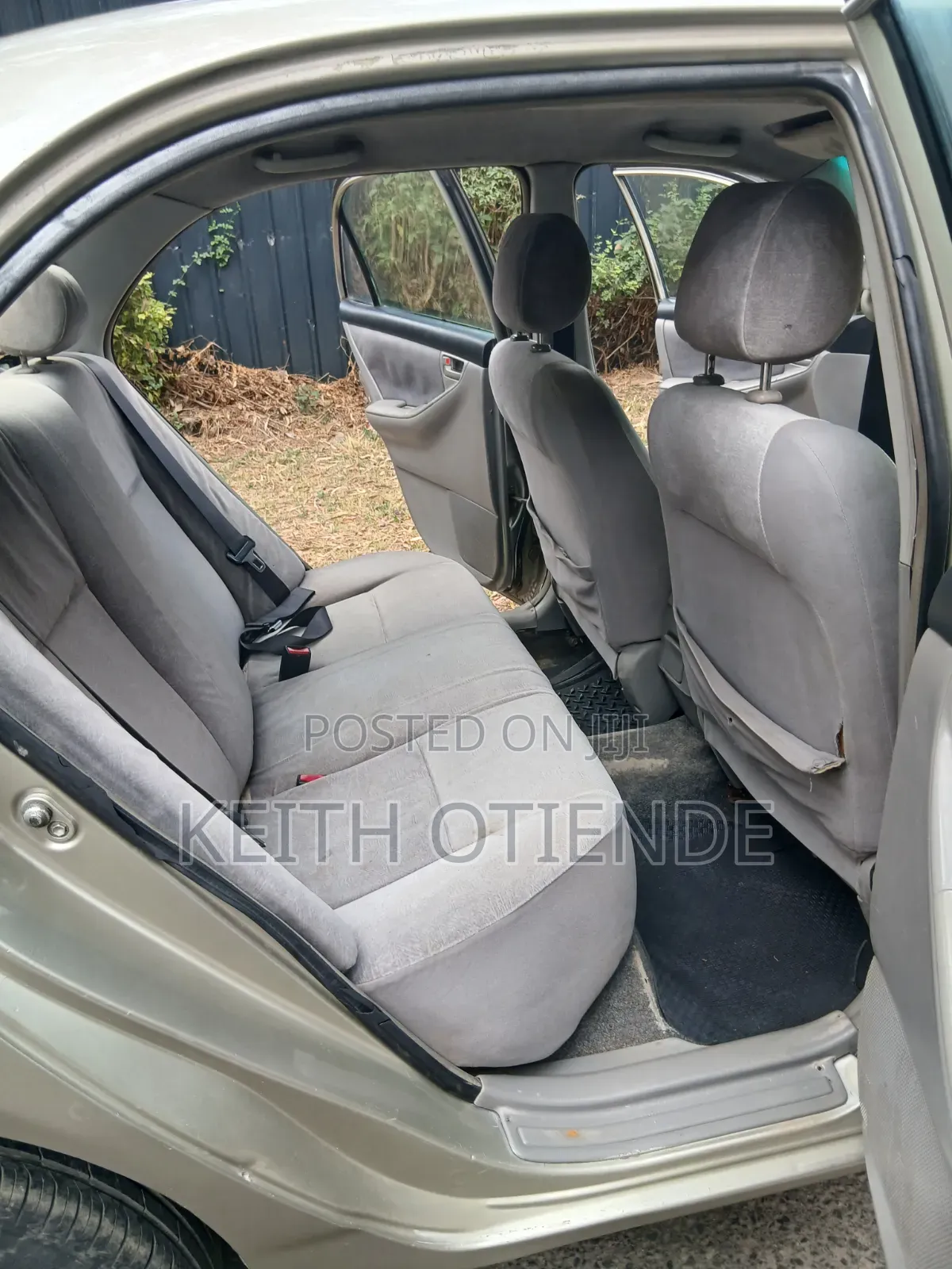 Toyota Corolla Sedan 2001