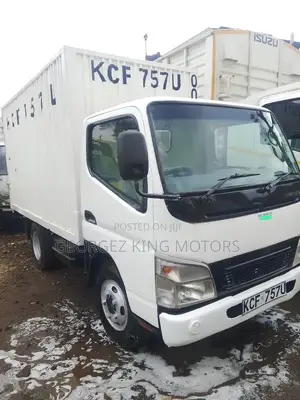 Isuzu Canter 2015 White