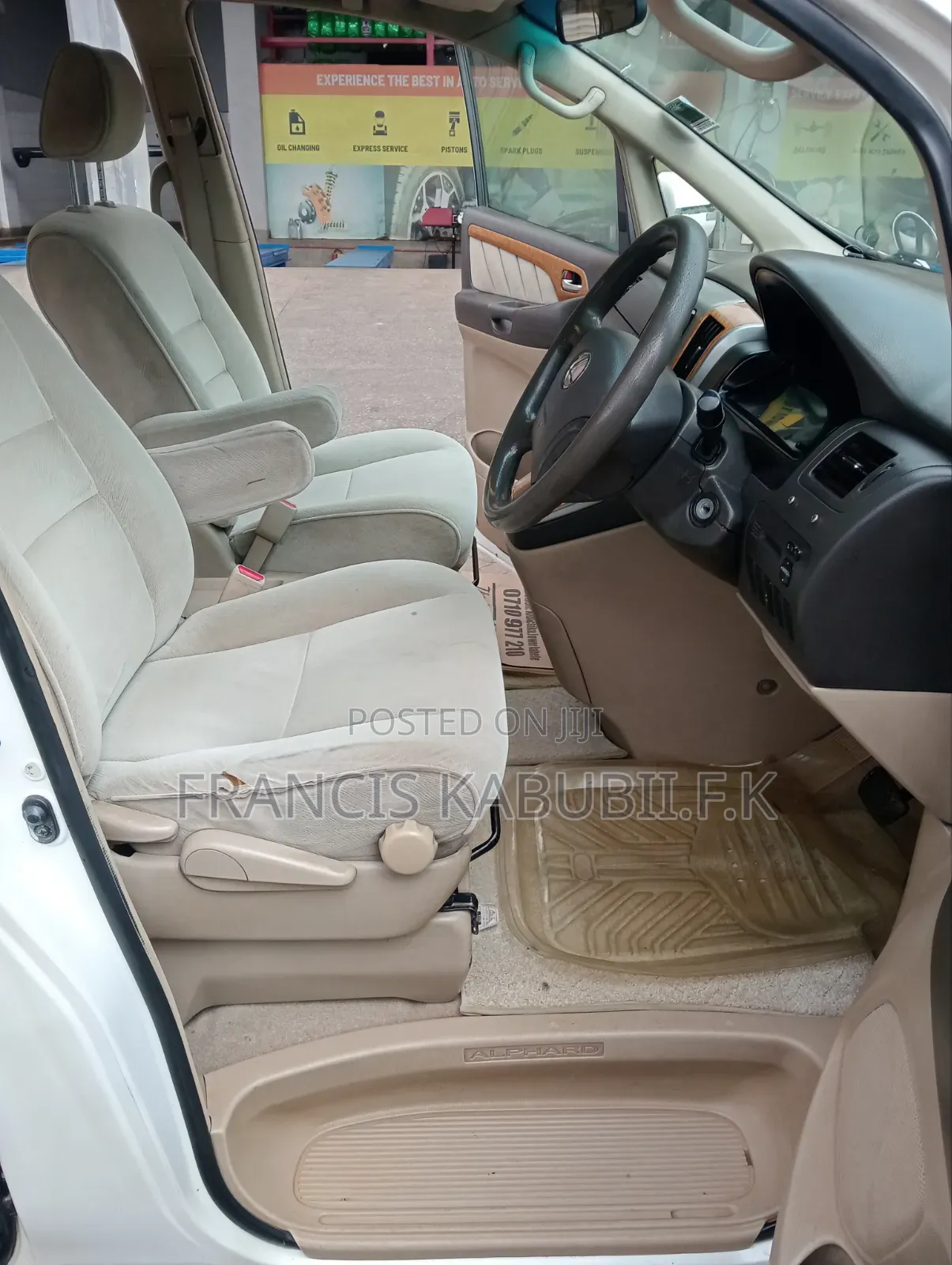 Toyota Alphard 2.4 Petrol FWD 2006 White