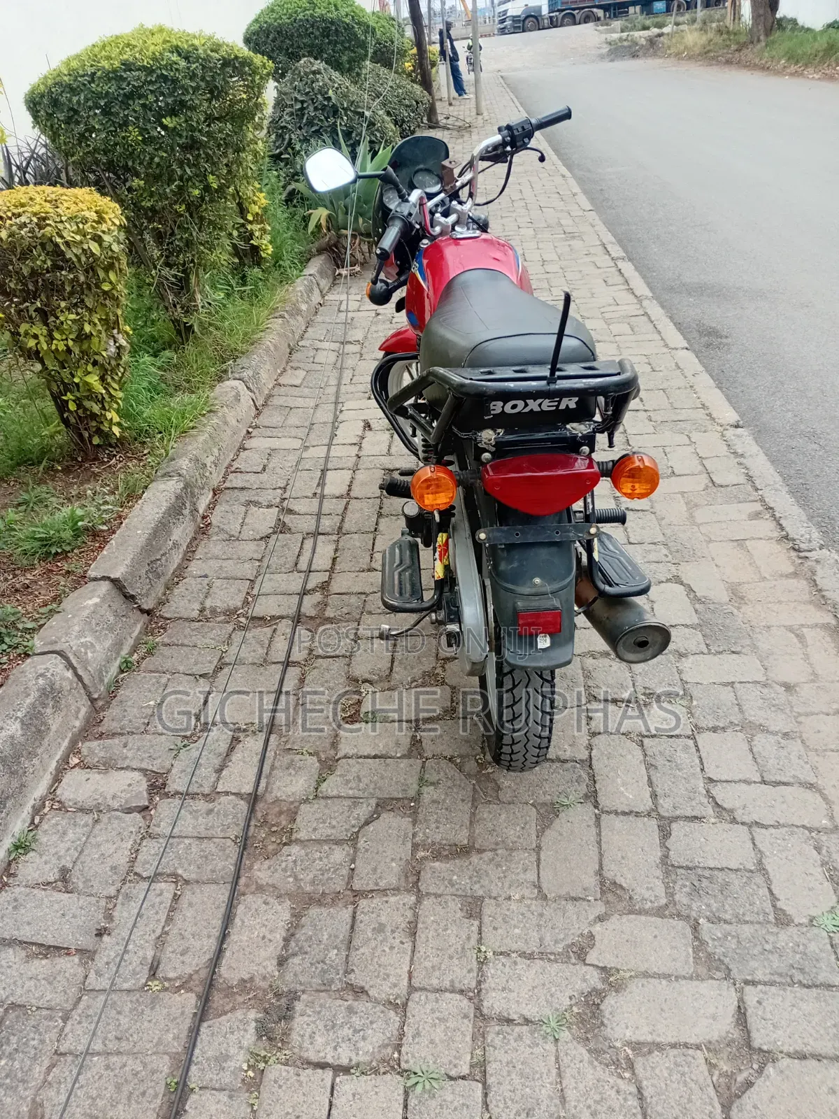 Bajaj Boxer 125 2025 Red