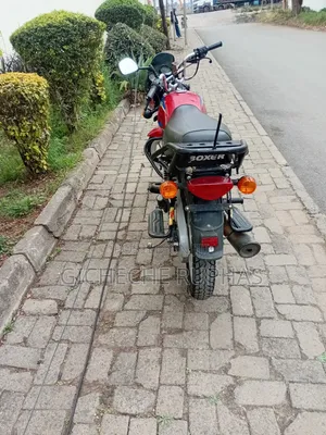 Bajaj Boxer 125 2025 Red