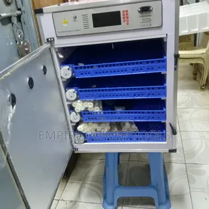272 Eggs Incubator