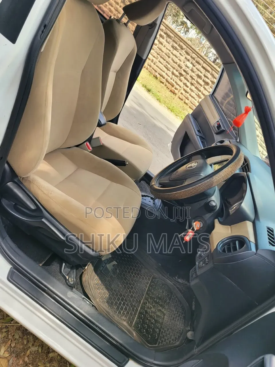 Toyota Axio 2015 Pearl