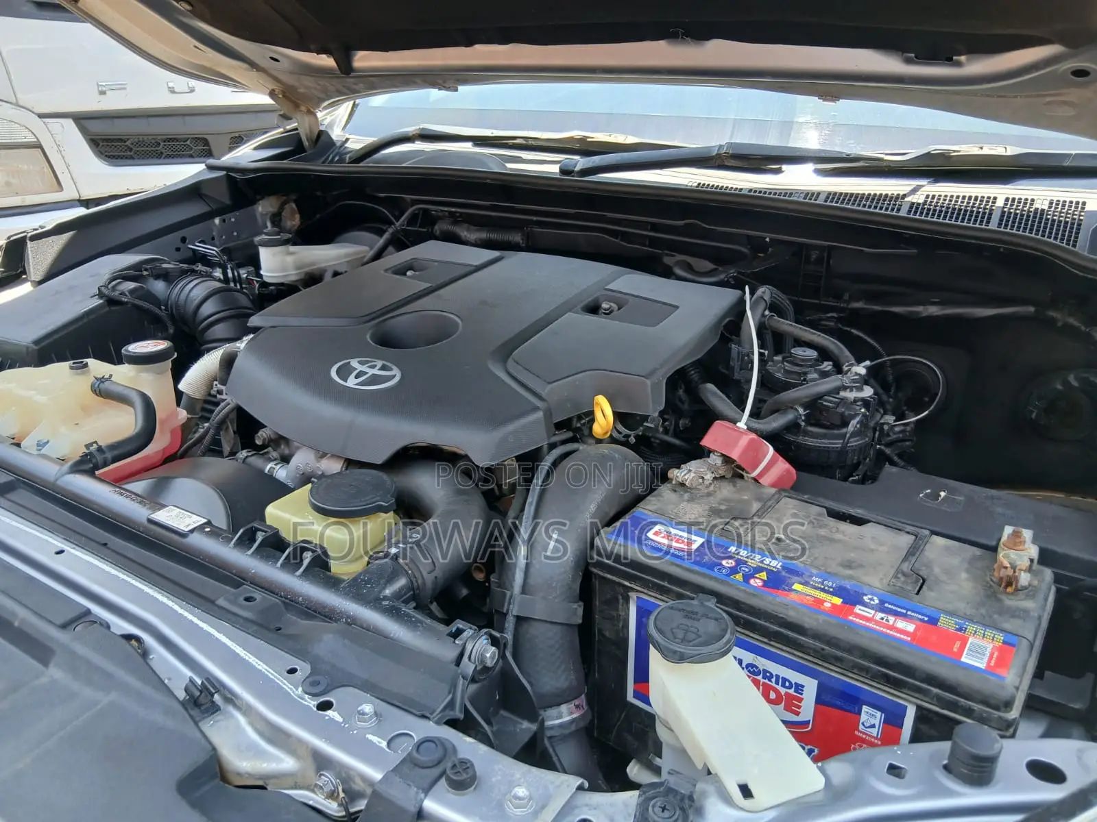 Toyota Hilux 2018 Gray