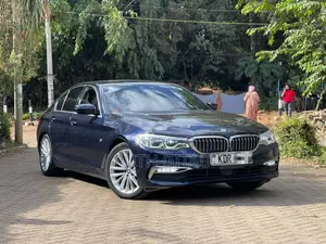 BMW 523i 2017 Blue