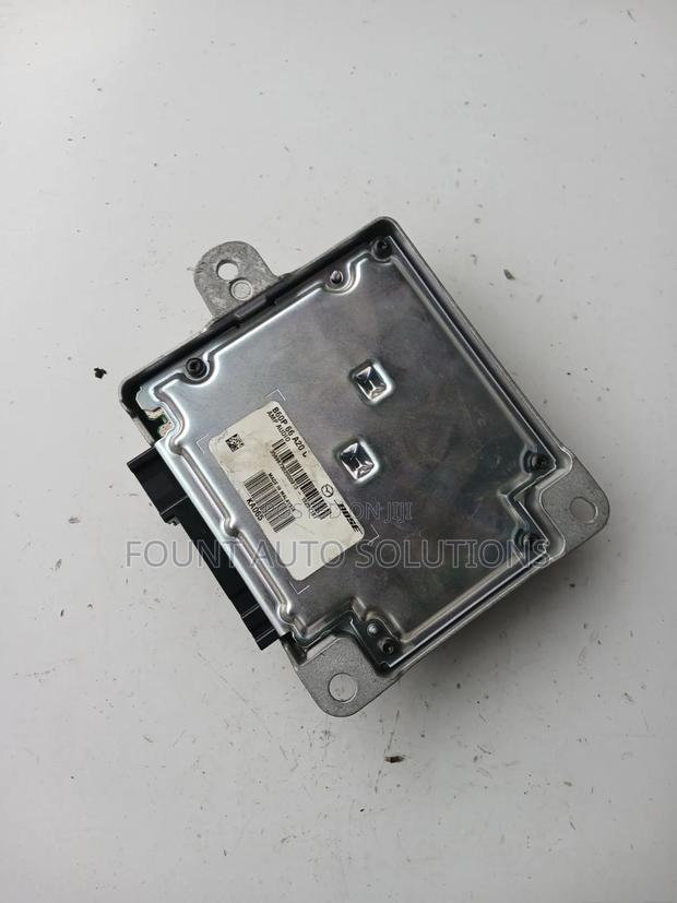 Audio Amplifier Mazda Axela 2015