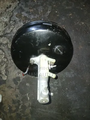 Toyota Voxy Old Model Brake Master Cylinder and Booster Complete