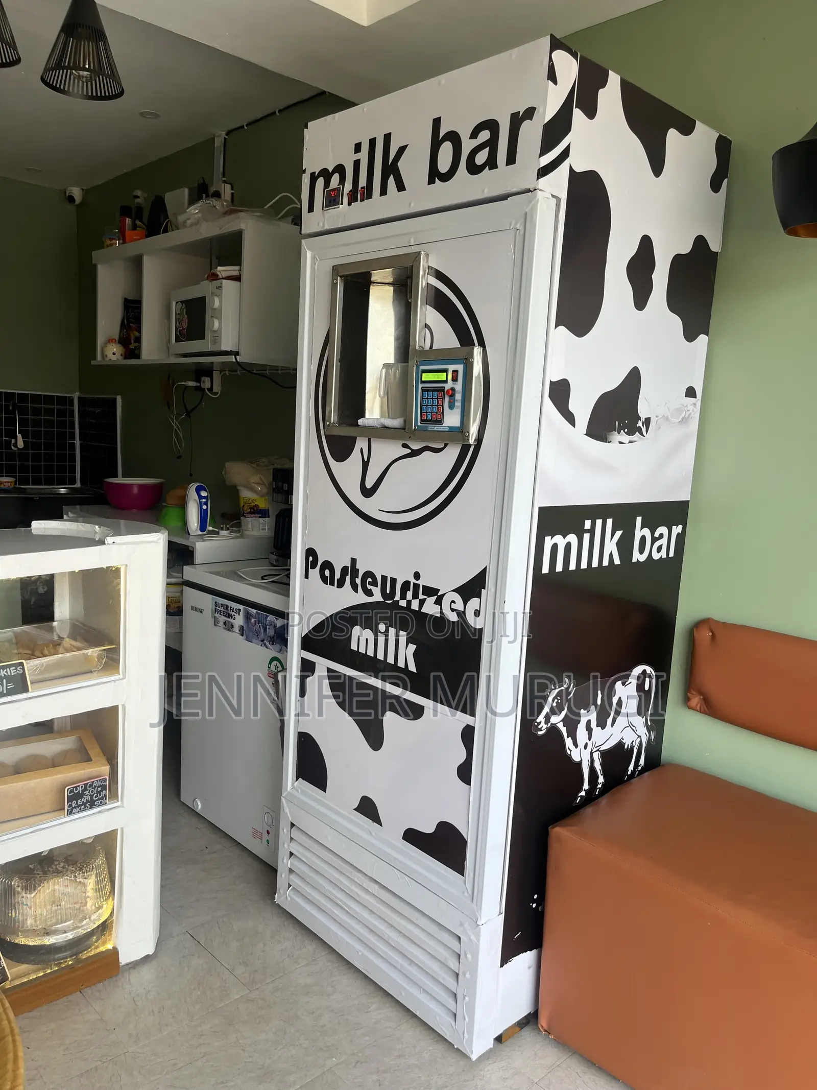 100 Liter Milk Atm