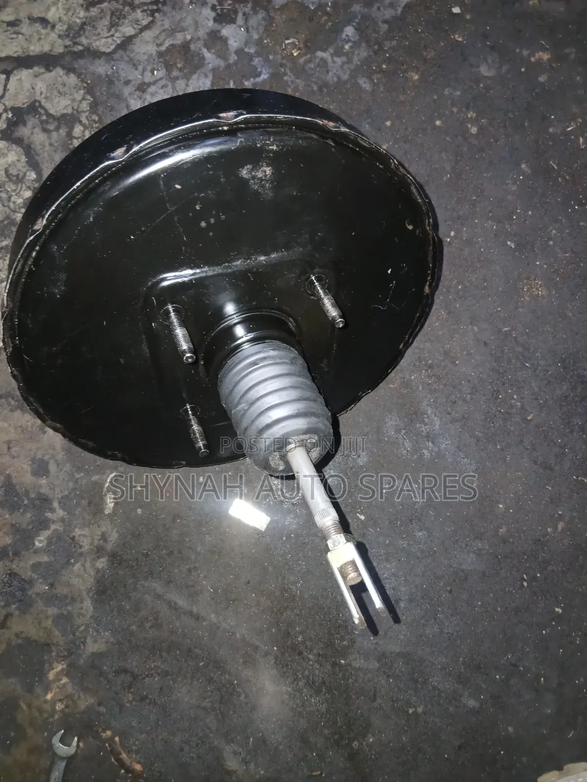 Toyota Voxy Old Model Brake Master Cylinder and Booster Complete