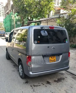 Nissan NV200 2018 Beige