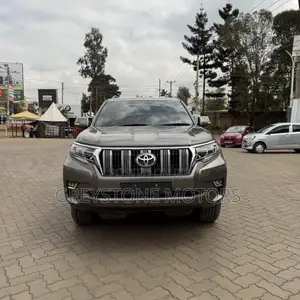 Toyota Land Cruiser Prado 2.7 VVT-i 2014 Ivory