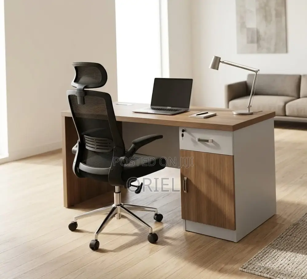 Executive Office Desk : 1.4M Staff Desk With Storage