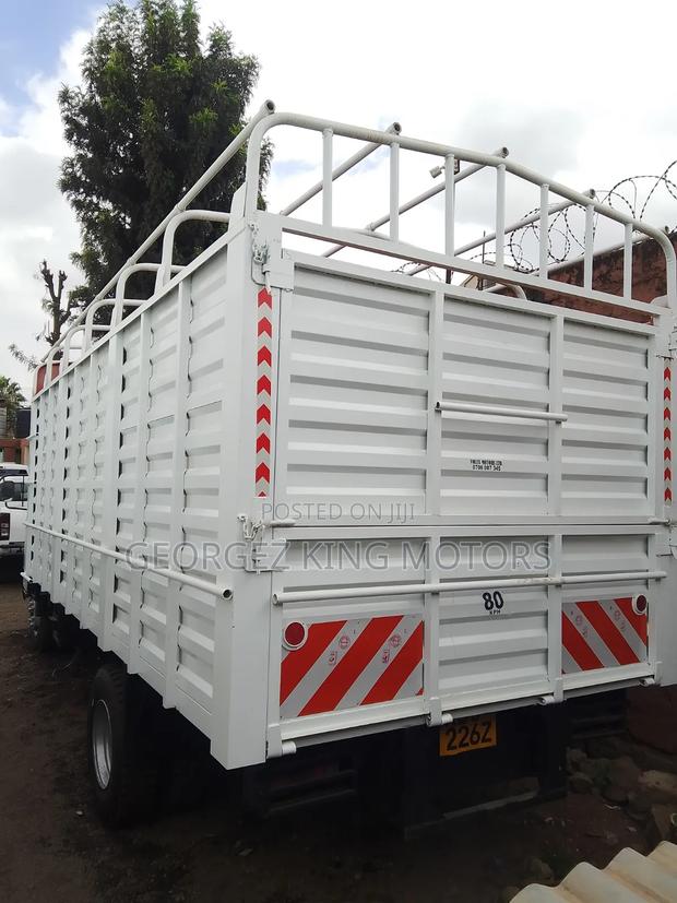 Mitsubishi Canter Open Body - thumbnail 8