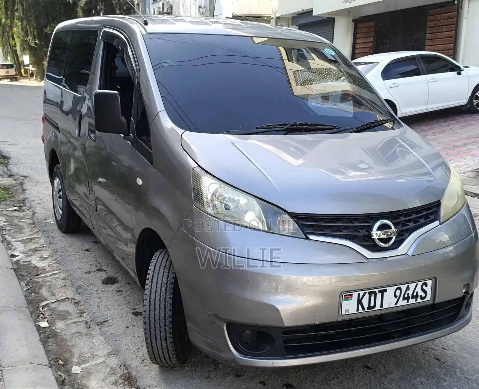 Nissan NV200 2018 Beige