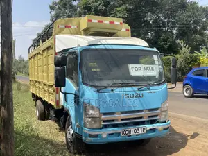 Isuzu NKR 75 Cargo Truck