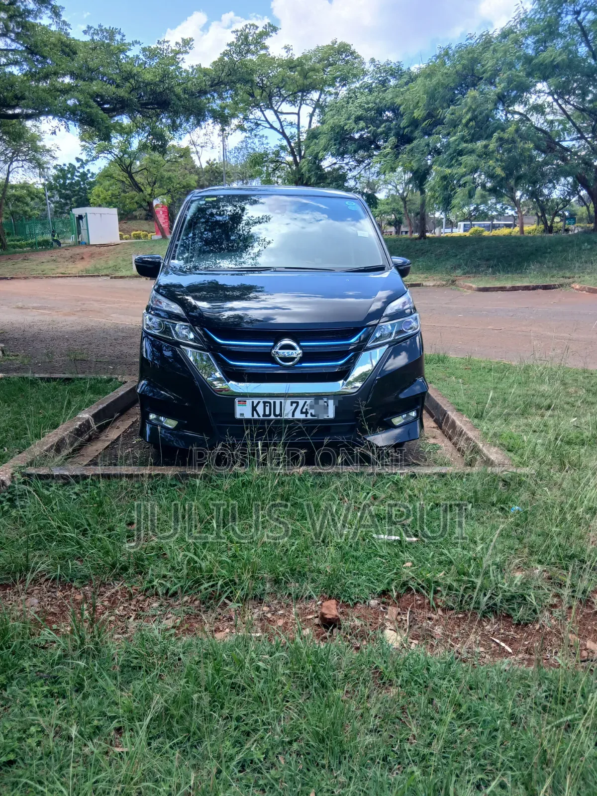 Nissan Serena 2019 Black