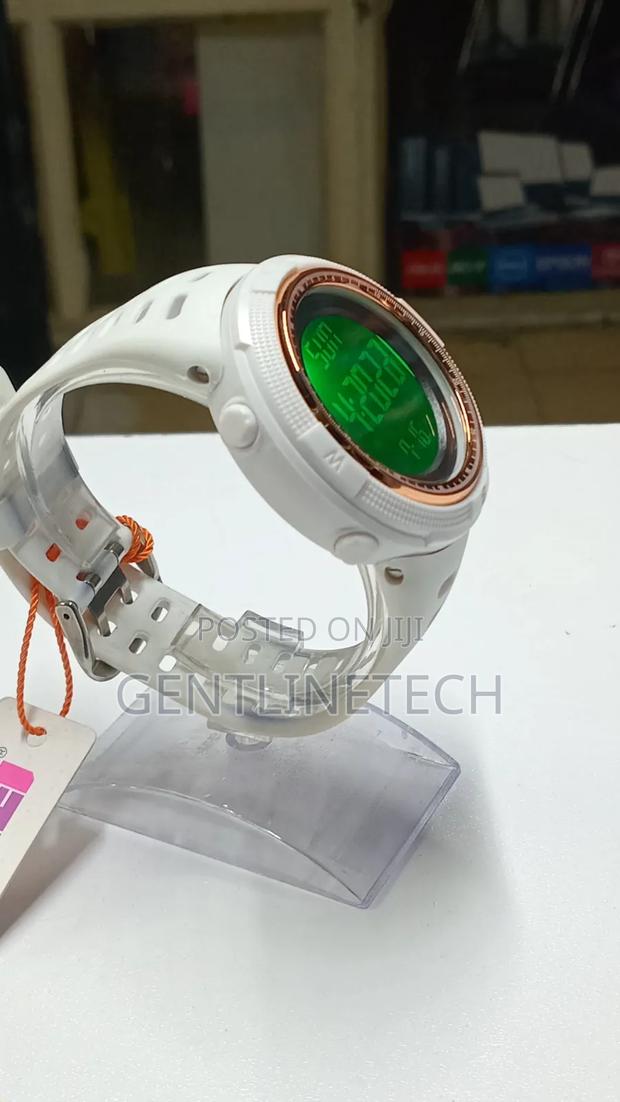 Skmei White Digital Watch - thumbnail 3
