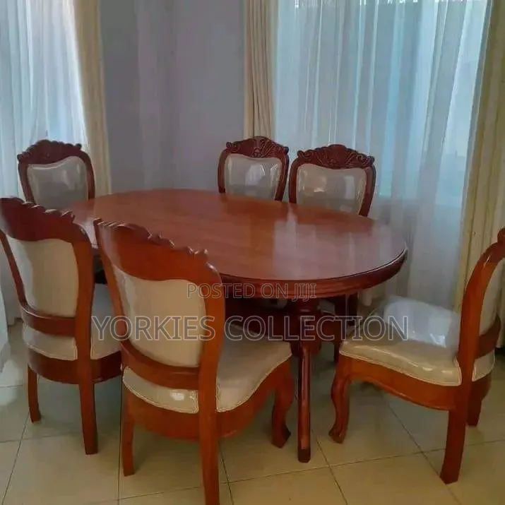 Elegant Oval 6-Seater Dining Set