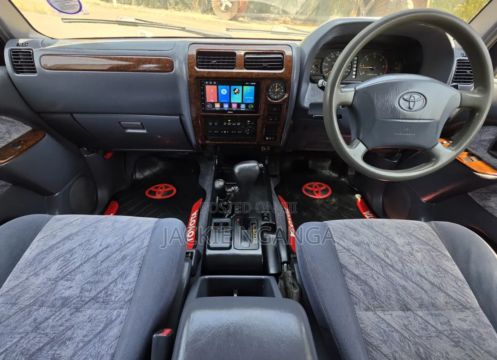 Toyota Land Cruiser Prado 1998 White