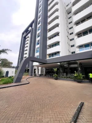 4bdrm Apartment in Riverside for rent