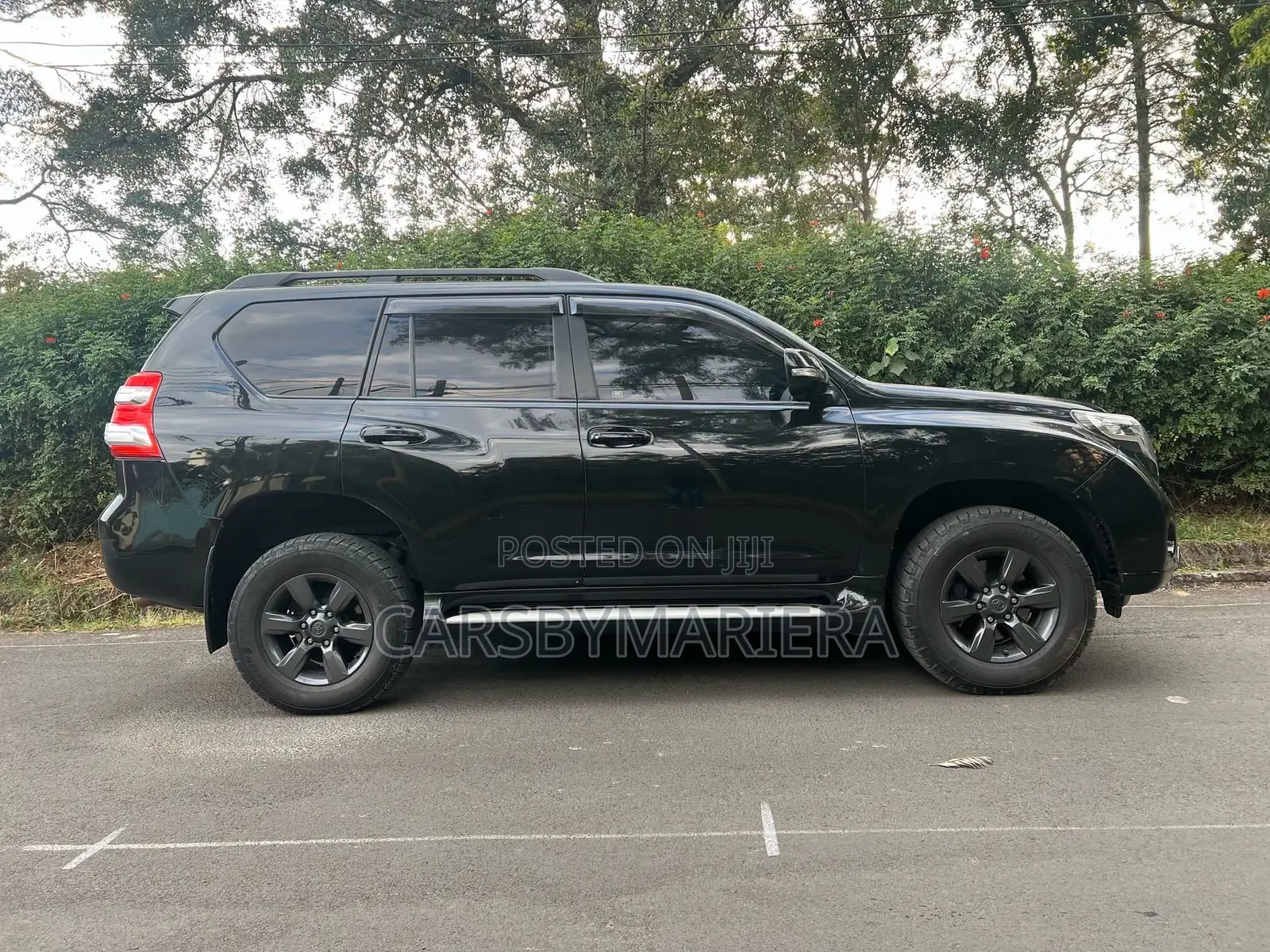 Toyota Land Cruiser Prado 2.8 D-4D 2016 Black