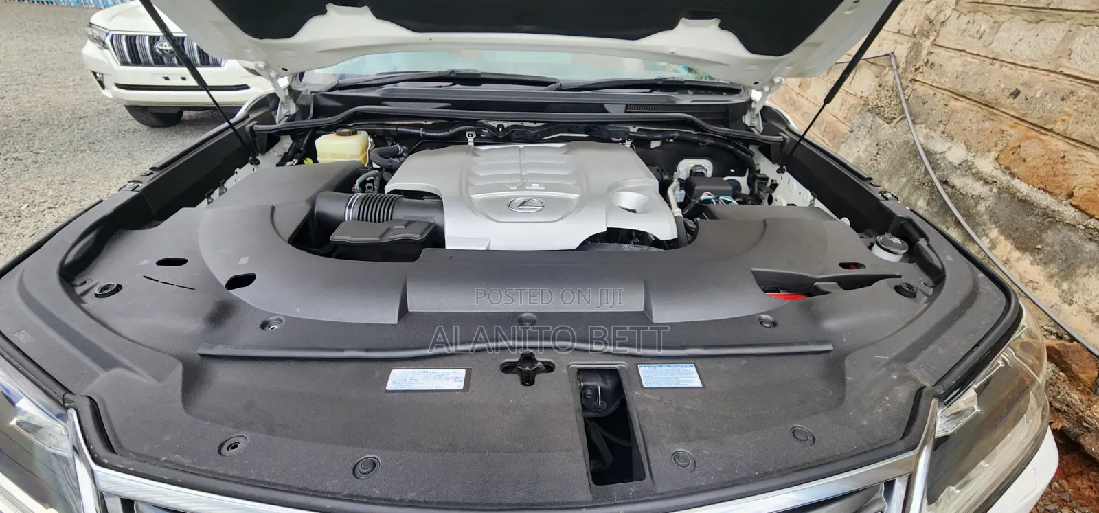 Lexus LX 2019 White