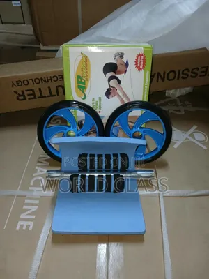 Ab Roller With Non-Slip and Foam Knee Pad.