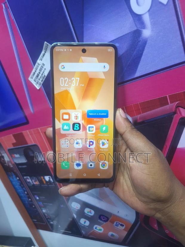 Infinix Hot 40 256 GB Blue - main view